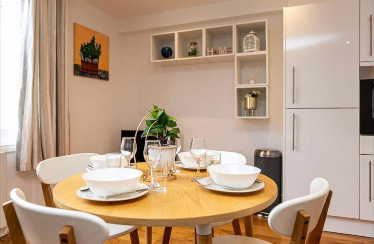 Beautiful 1Bd Apartment On The King'S Road Chelsea Лондон Екстер'єр фото